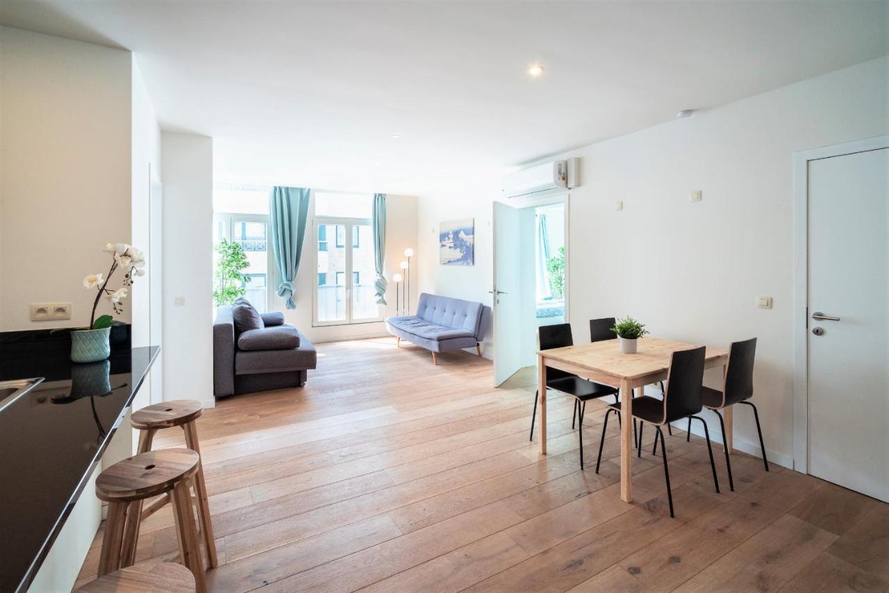 The Central Square Residence Anversa Esterno foto