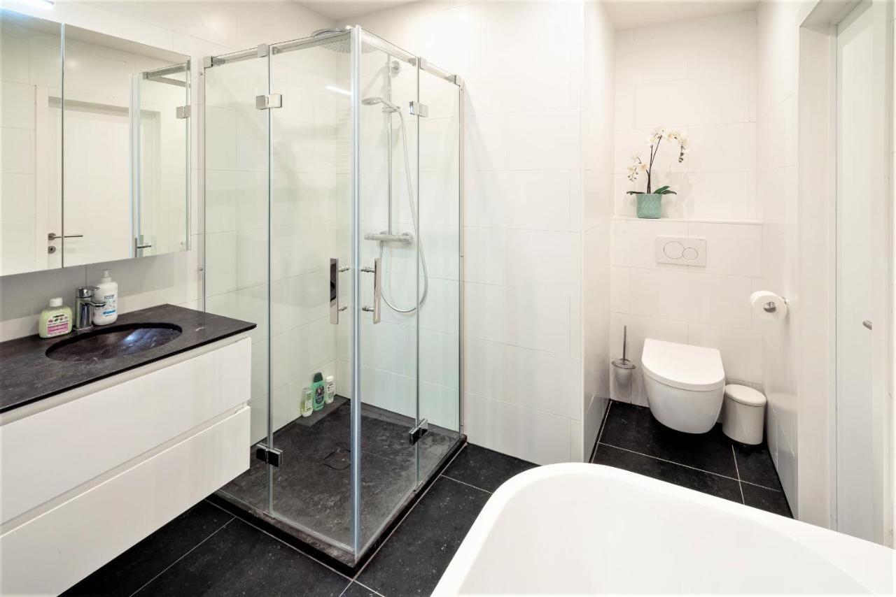 The Central Square Residence Anversa Esterno foto