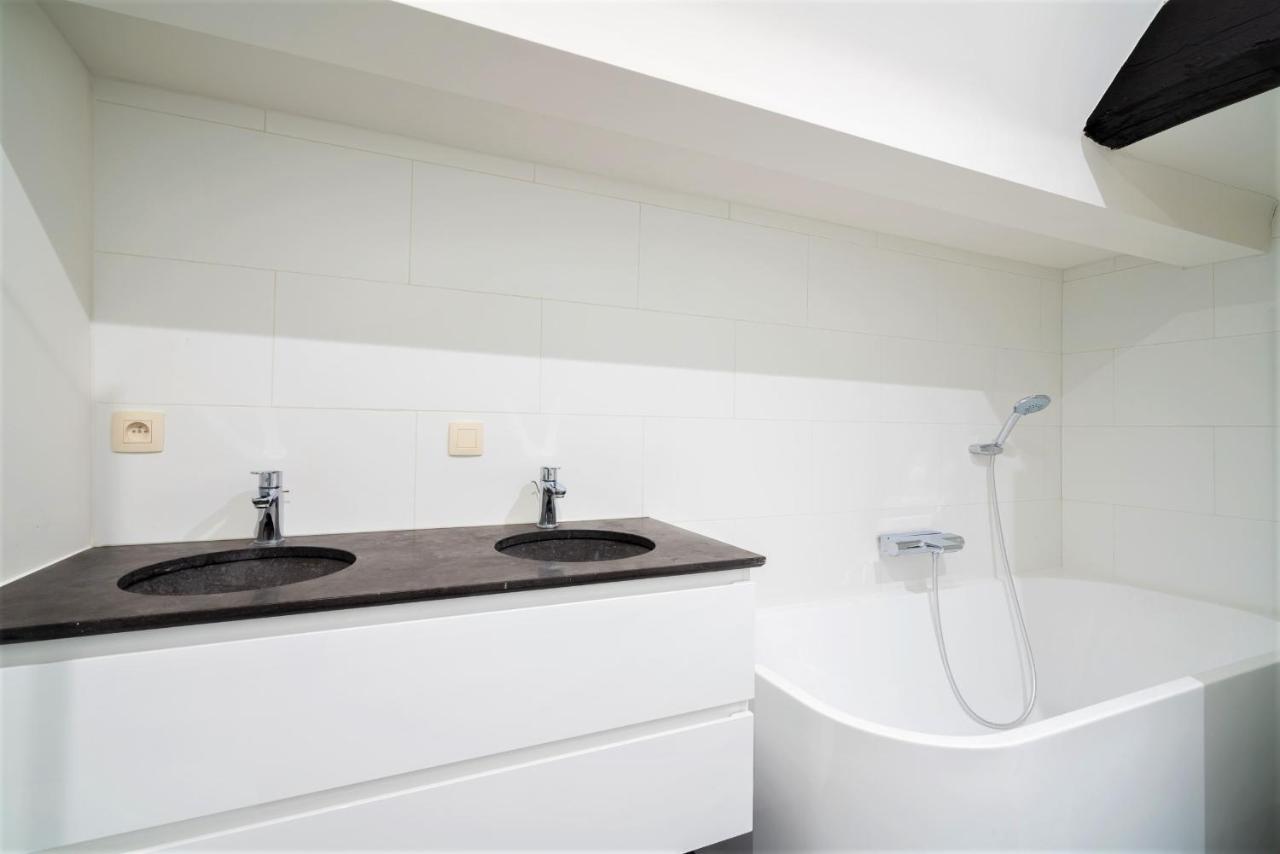 The Central Square Residence Anversa Esterno foto