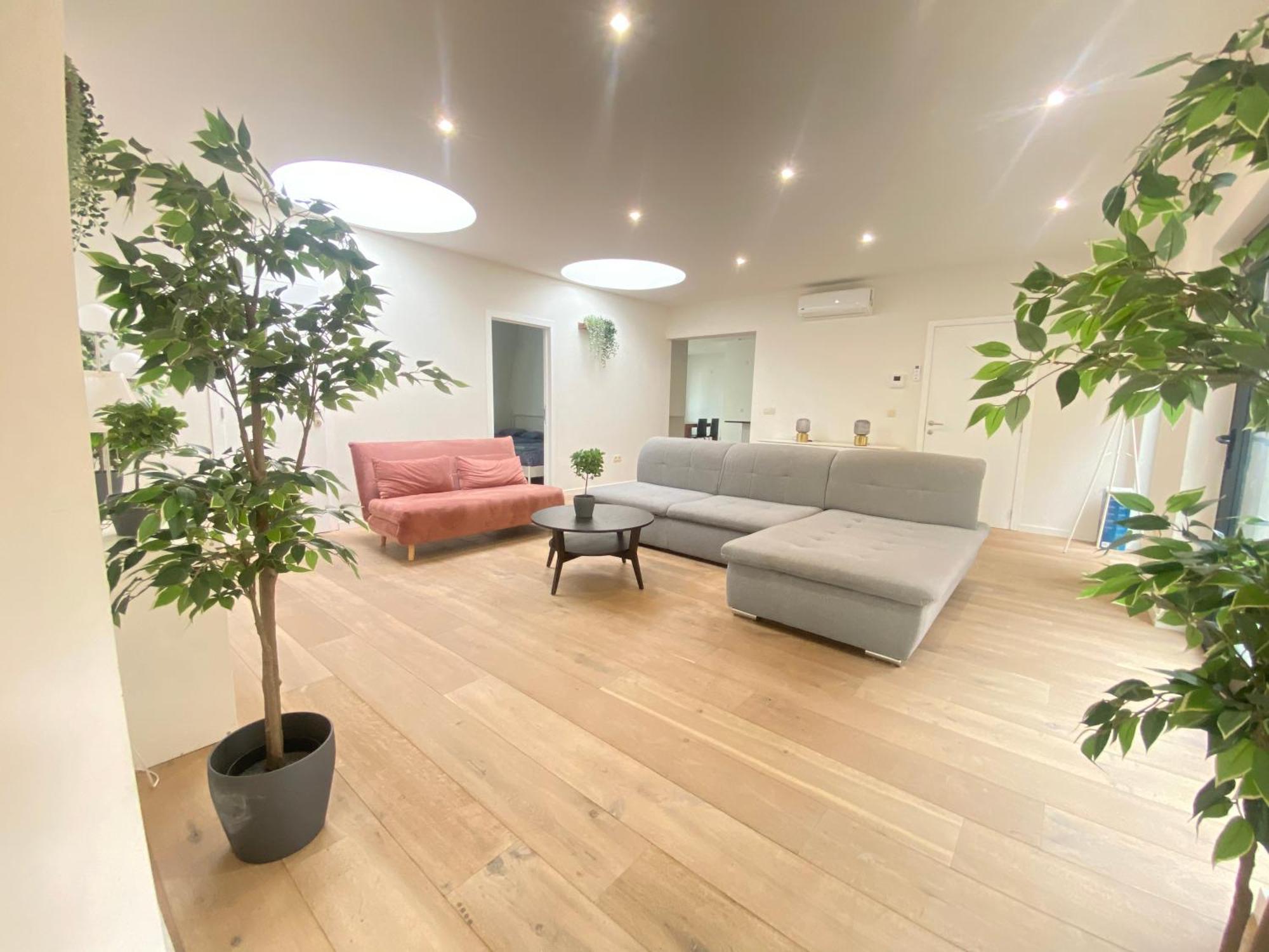 The Central Square Residence Anversa Esterno foto