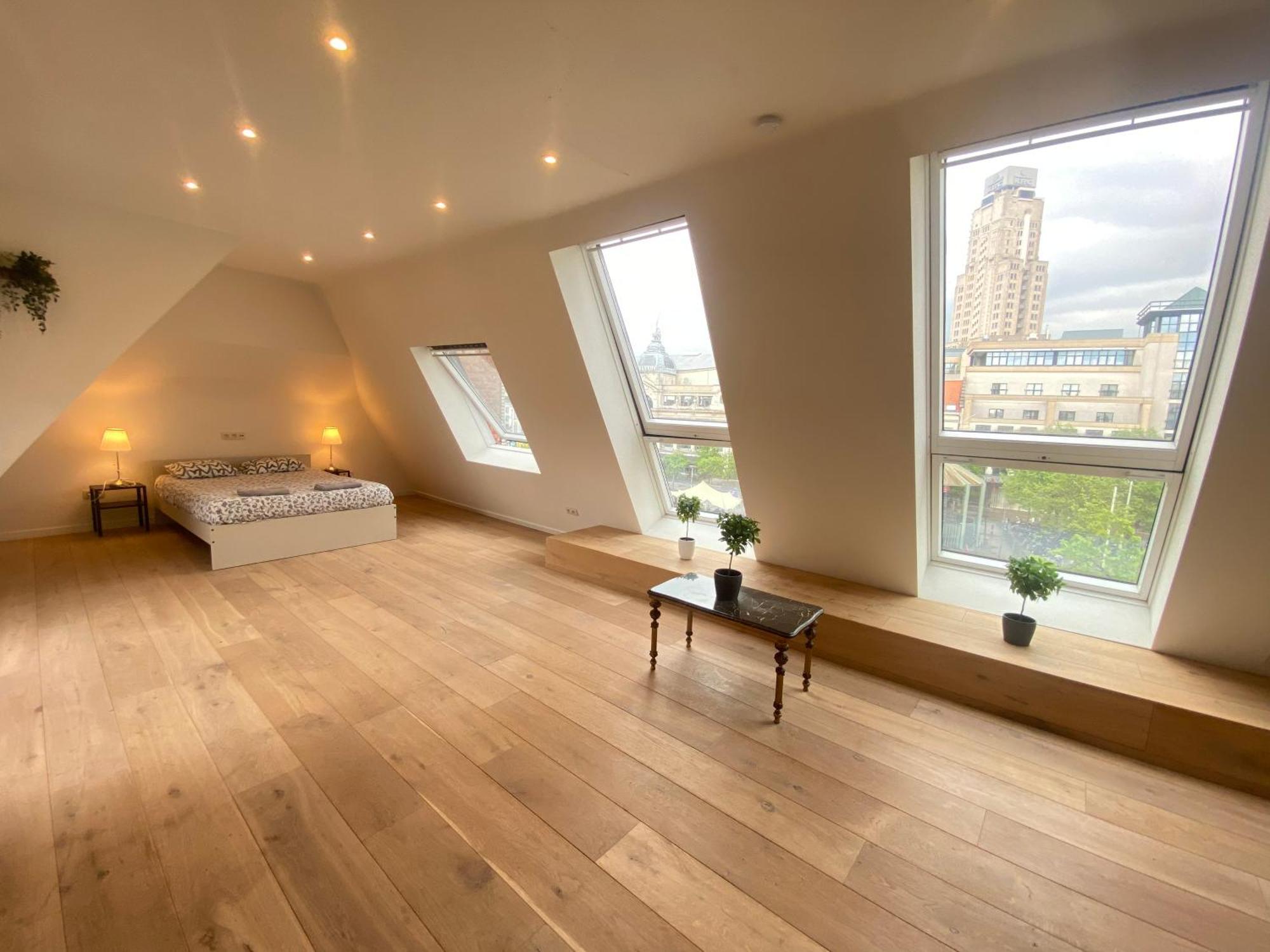 The Central Square Residence Anversa Esterno foto